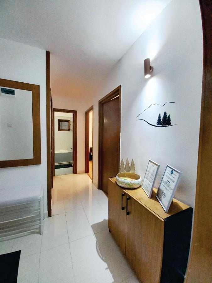 Апартаменты Vero Apartament Central Rm Valcea Рымнику-Вылча Экстерьер фото